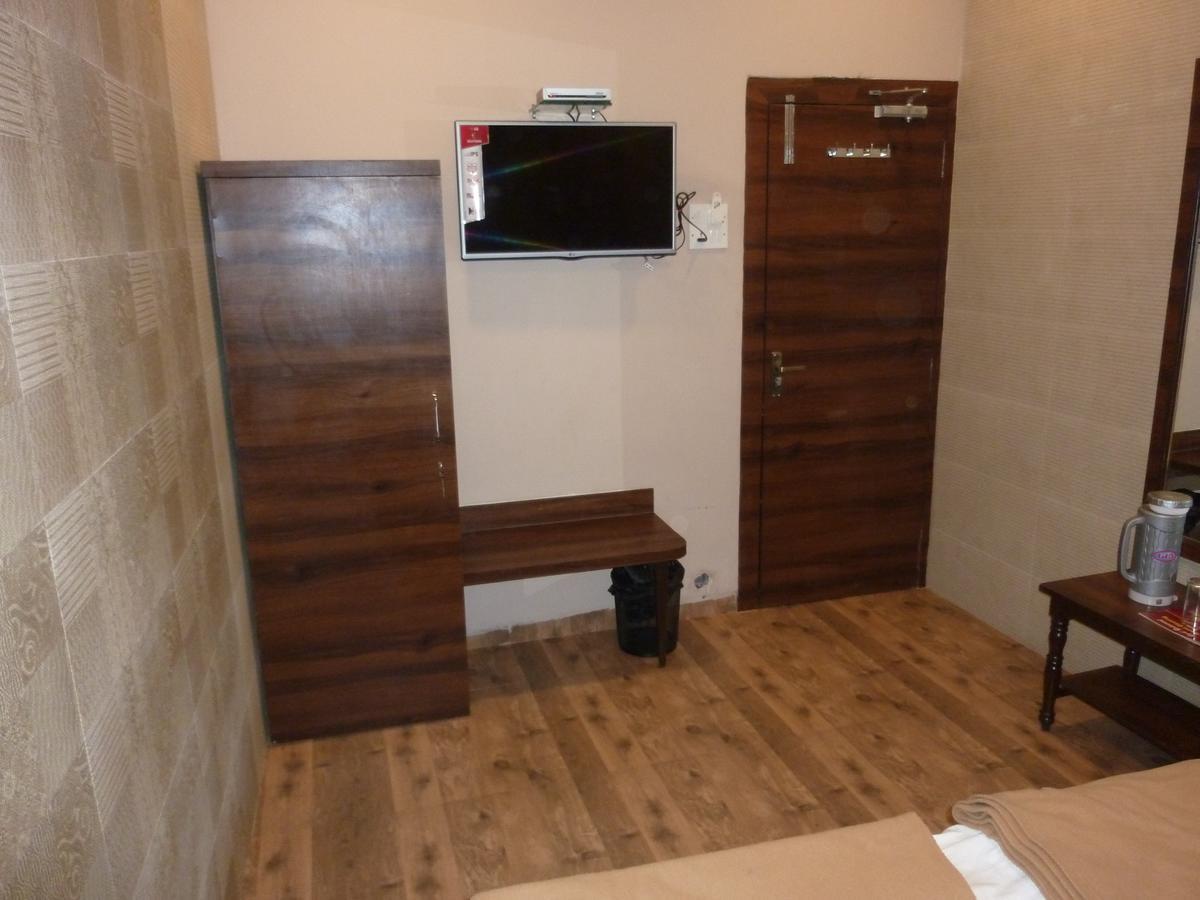 Hotel Regal Palace Mumbai Kültér fotó
