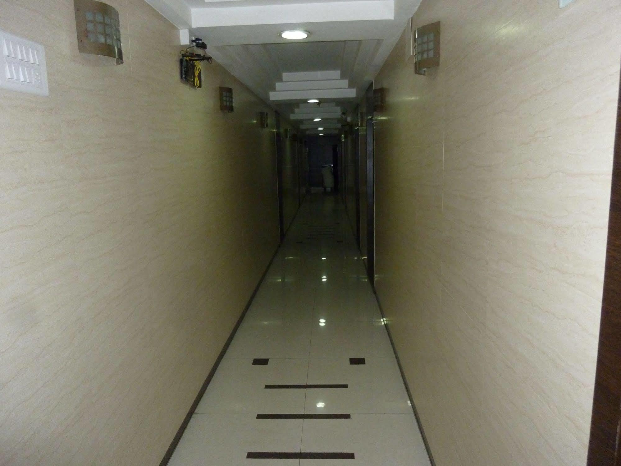 Hotel Regal Palace Mumbai Kültér fotó